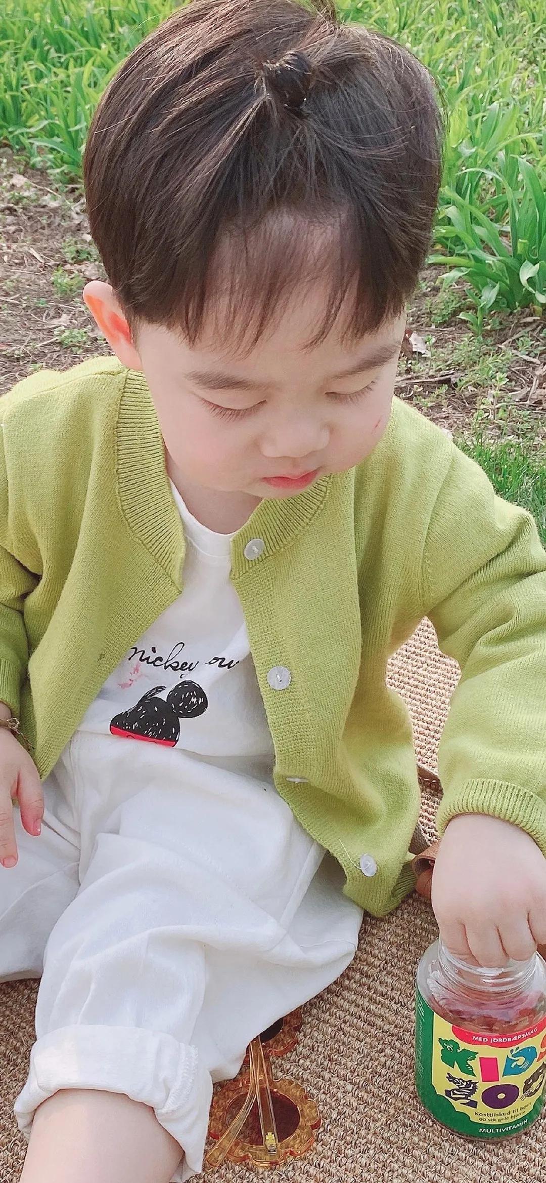 可爱萌娃壁纸高清无水印,可爱萌娃壁纸抖音