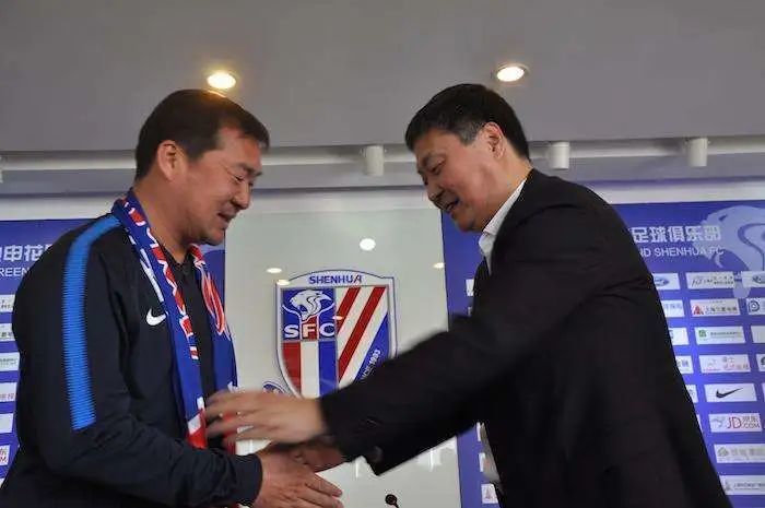 申花最新10号球员,前申花球员刘军现在在干什么