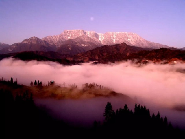 告诉给你听！爱上眉山东马的四个理由！