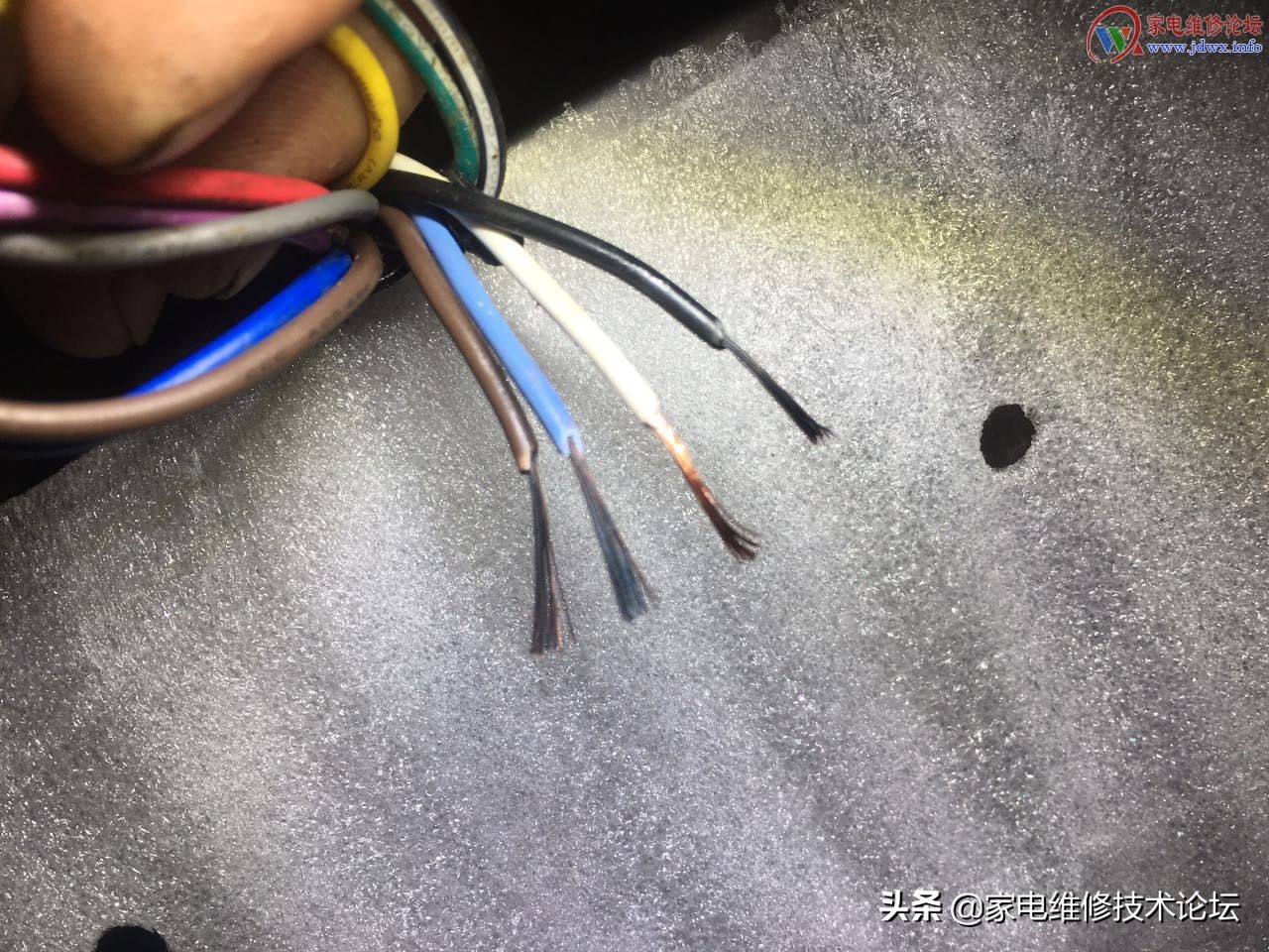 海尔波轮洗衣机fc代表什么意思,海尔波轮洗衣机显示fc维修价格