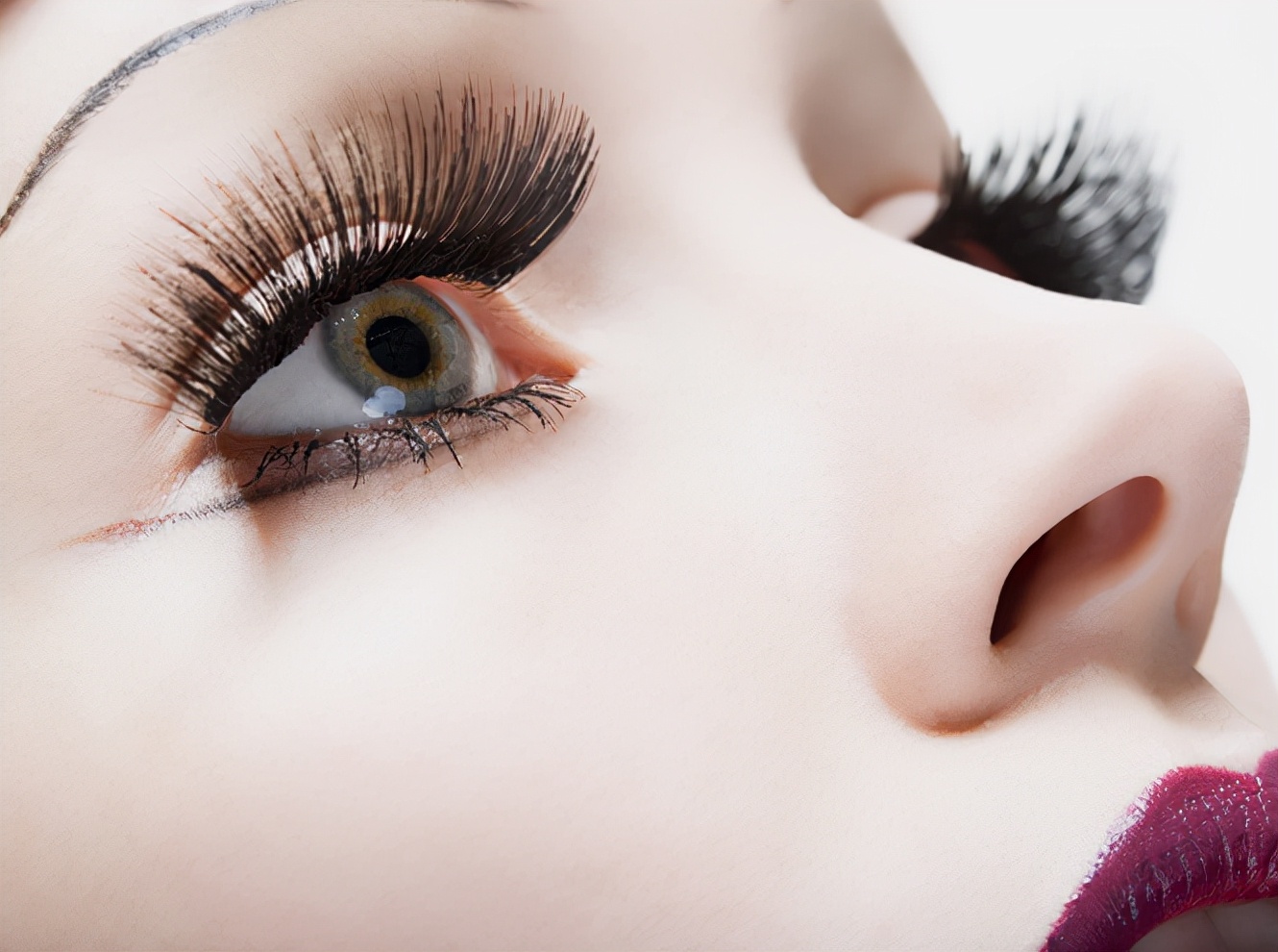 适合职场办公的服装,如何将工作服穿出时尚风