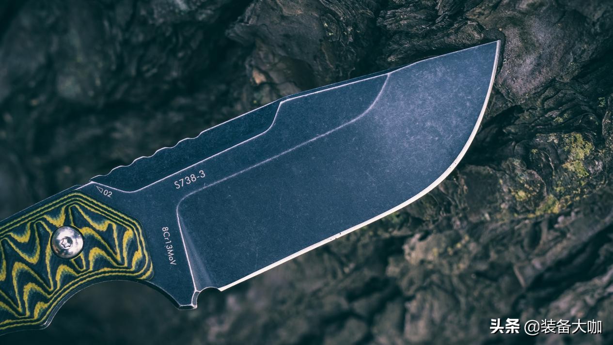 国产十款最值得购买的户外刀,在户外露营斧子好用还是刀好用