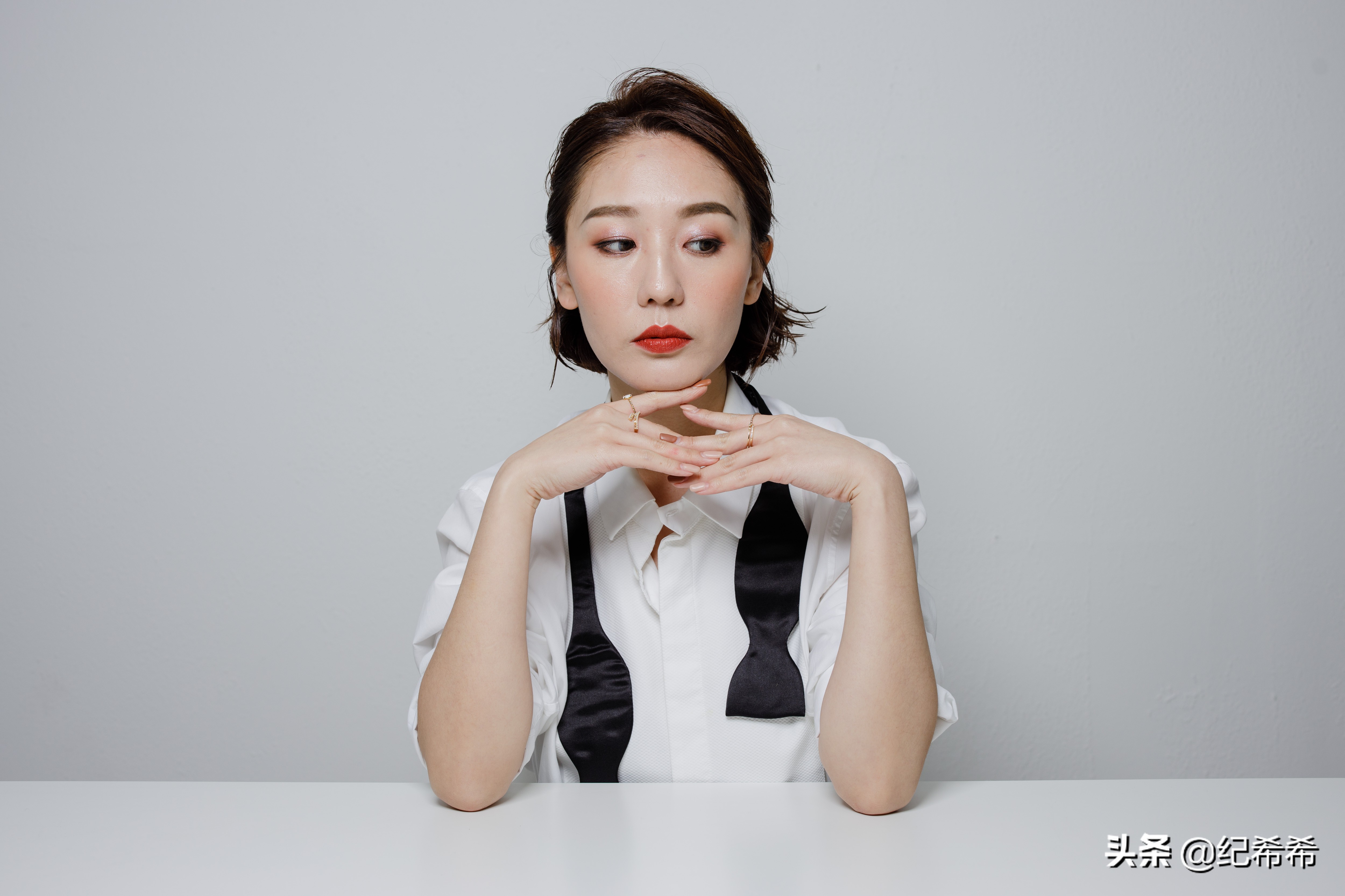 黄皮必入!宁静黄龄同款,一上架就卖断货的tomford细黑管实测