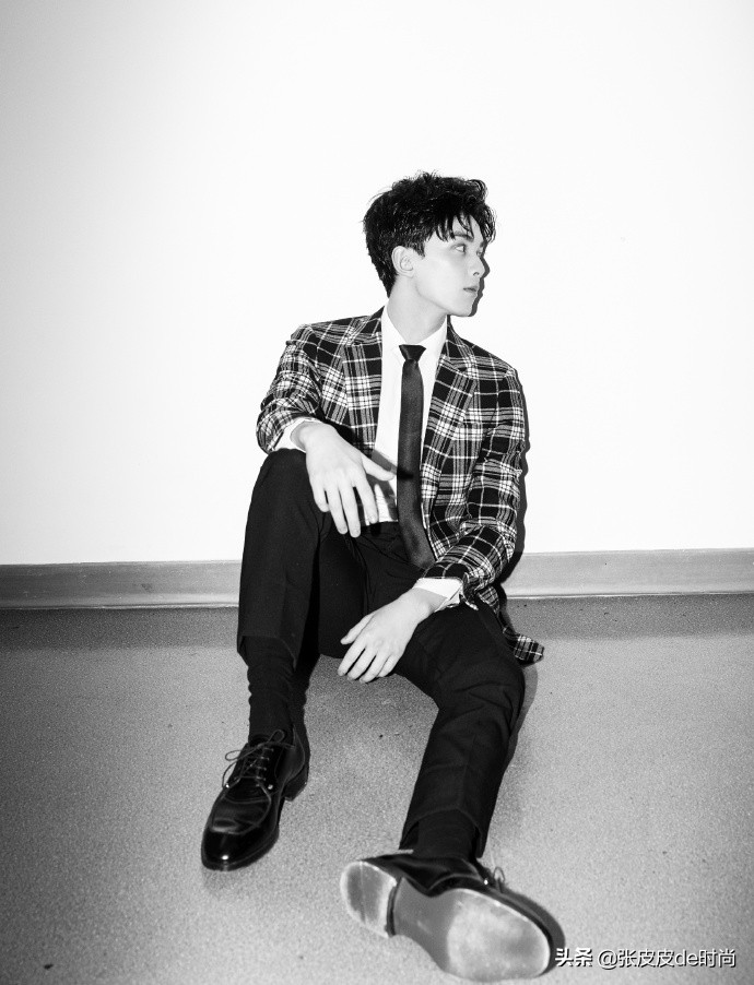 小哪吒吴磊图片 (吴磊是小哪吒吗)