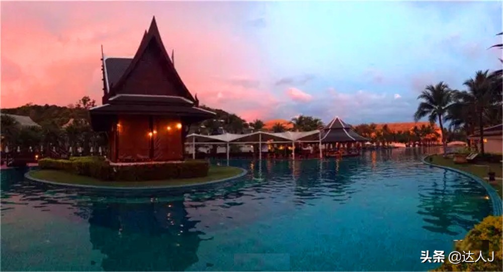 泰国甲米无边泳池,泰国甲米岛泳池