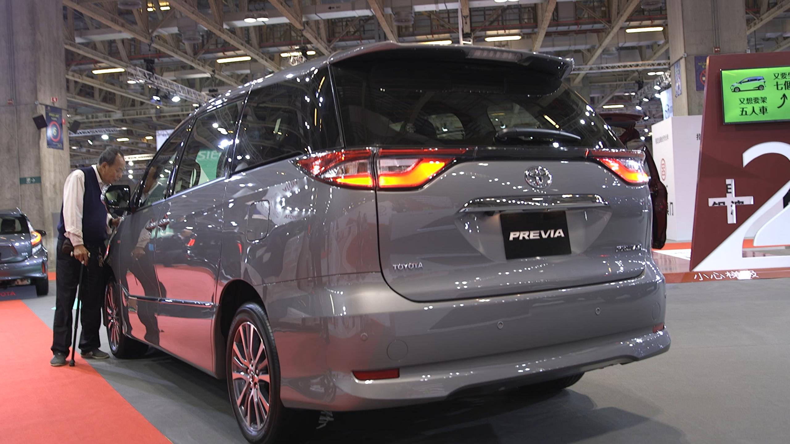 丰田普瑞维亚2024款日本本土版,老丰田大霸王普瑞维亚