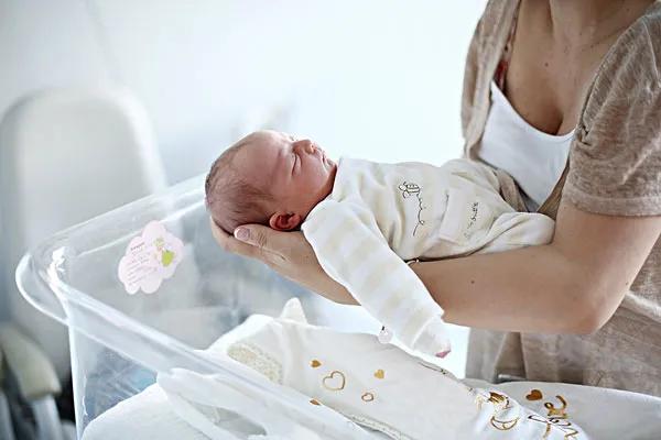 顺产vs剖腹产，关于分娩选择的那些事，你了解吗？