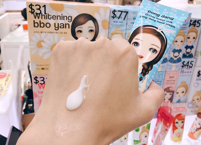 世界顶级手模出镜一次赚4万 (世界最漂亮手模)