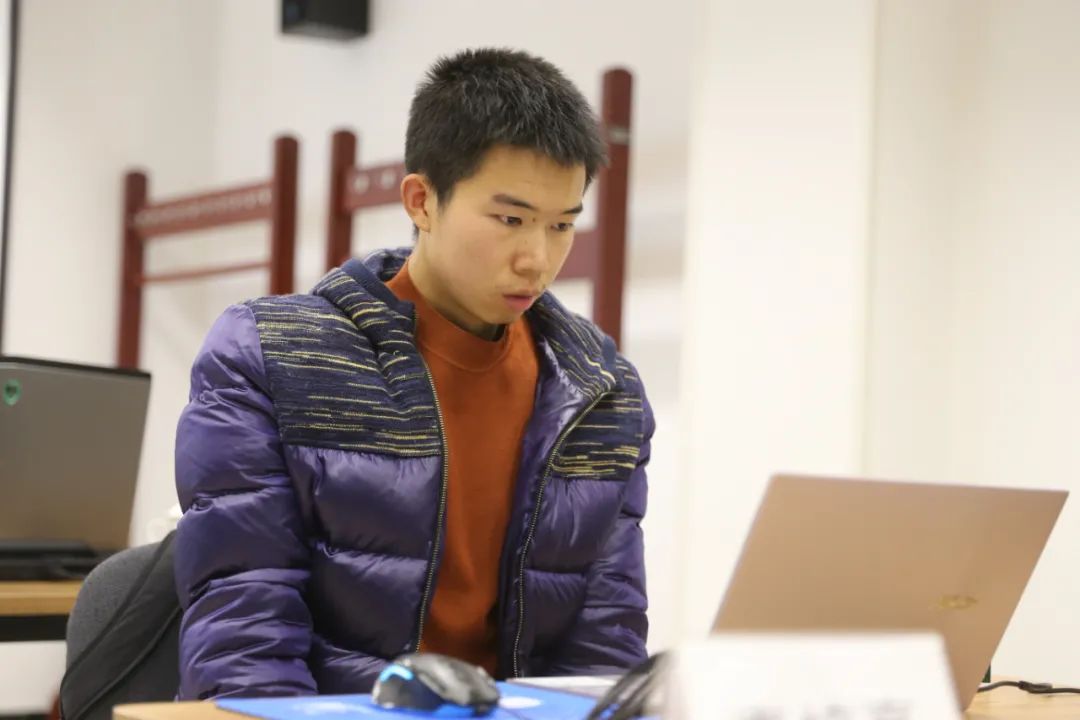 柯洁逆转局势,柯洁天元杯对芈昱廷