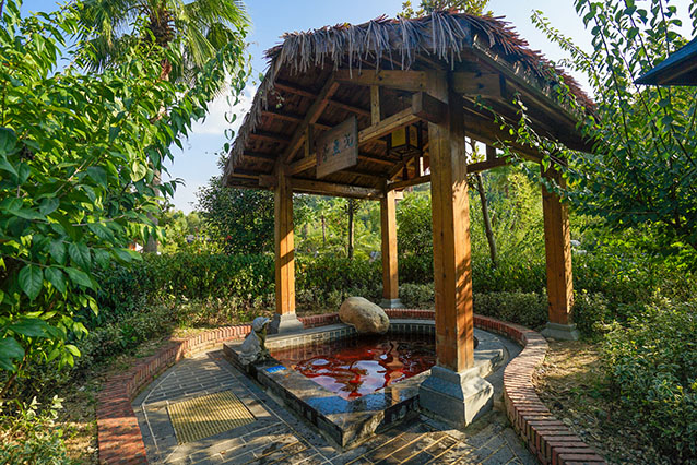 三日游看雪泡温泉,三里畈镇温泉村泡温泉攻略