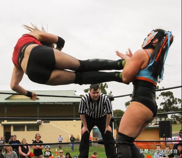 nxt雷亚里普利身材,夏洛特弗莱尔vs雷亚里普利nxt冠军