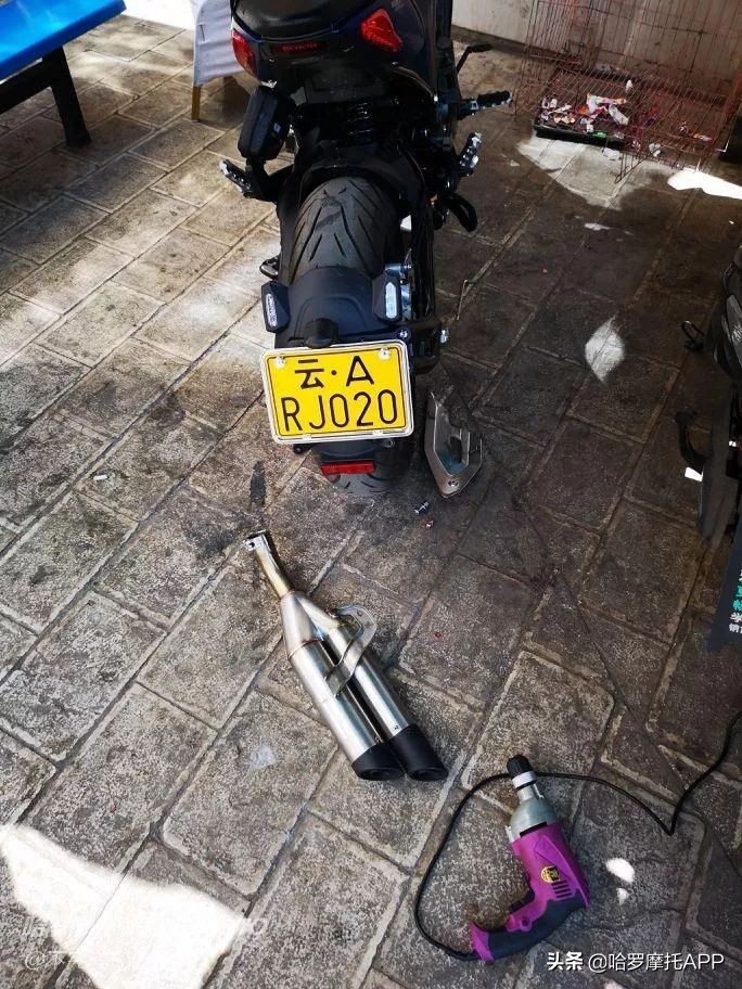 贝纳利502骑行舒服吗,贝纳利502c骑行特别烫正常吗