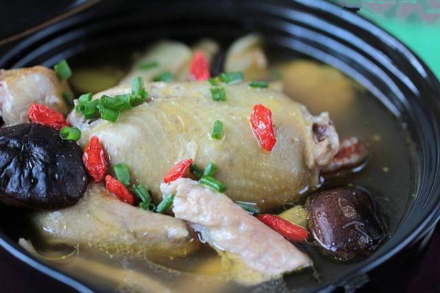 在*疆新**!你戴不了鸽子蛋,但喝得起鸽子汤!