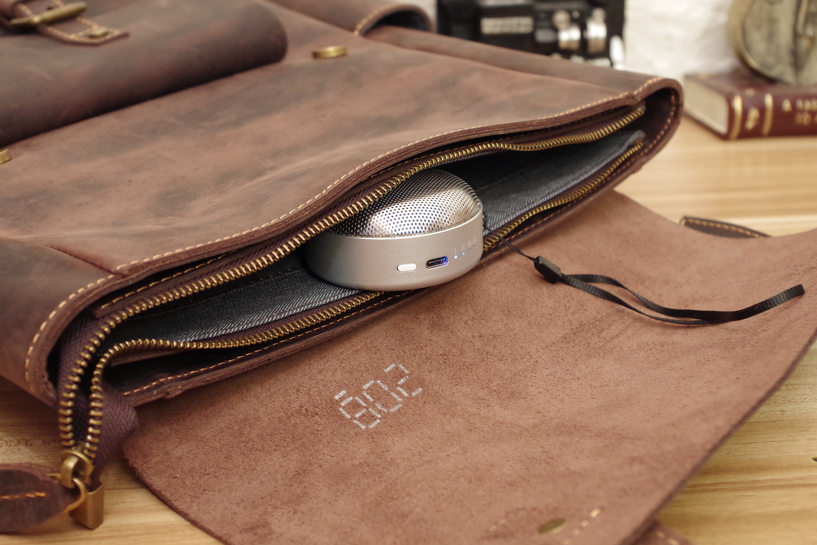 能装进口袋的蓝氧消毒除味器,小米会盯上吗?XTARAF1评测