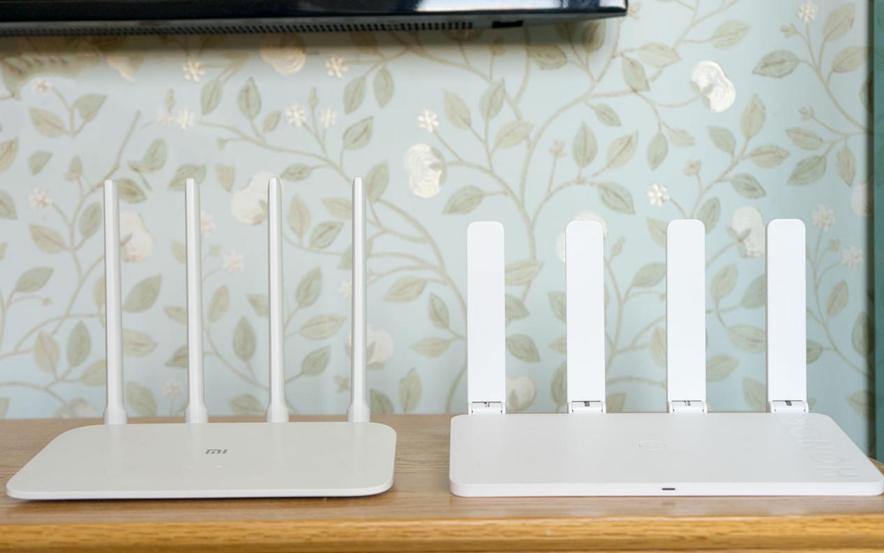 小米路由器4a百兆版对比荣耀x3,荣耀路由x3pro和小米路由4a千兆