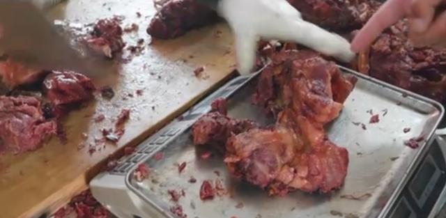 河南乡镇最霸气驴肉,山西最霸气驴肉馆一头驴煮一锅