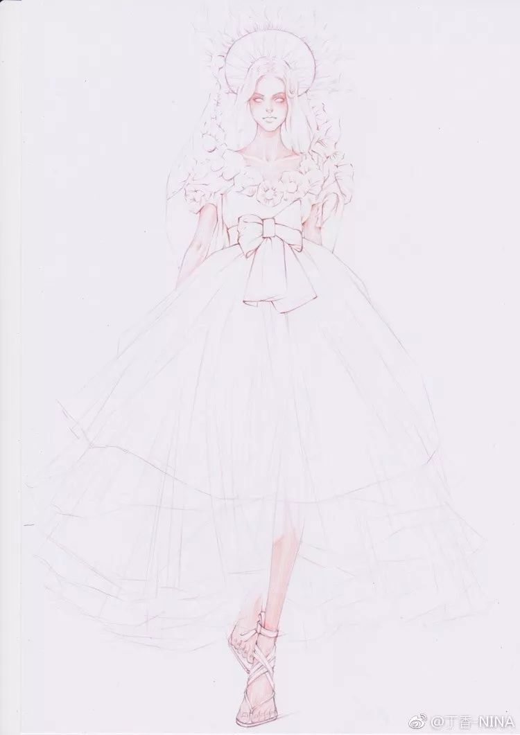 礼服怎么画好看仙气用彩铅,马克笔和彩铅裙子上色教程