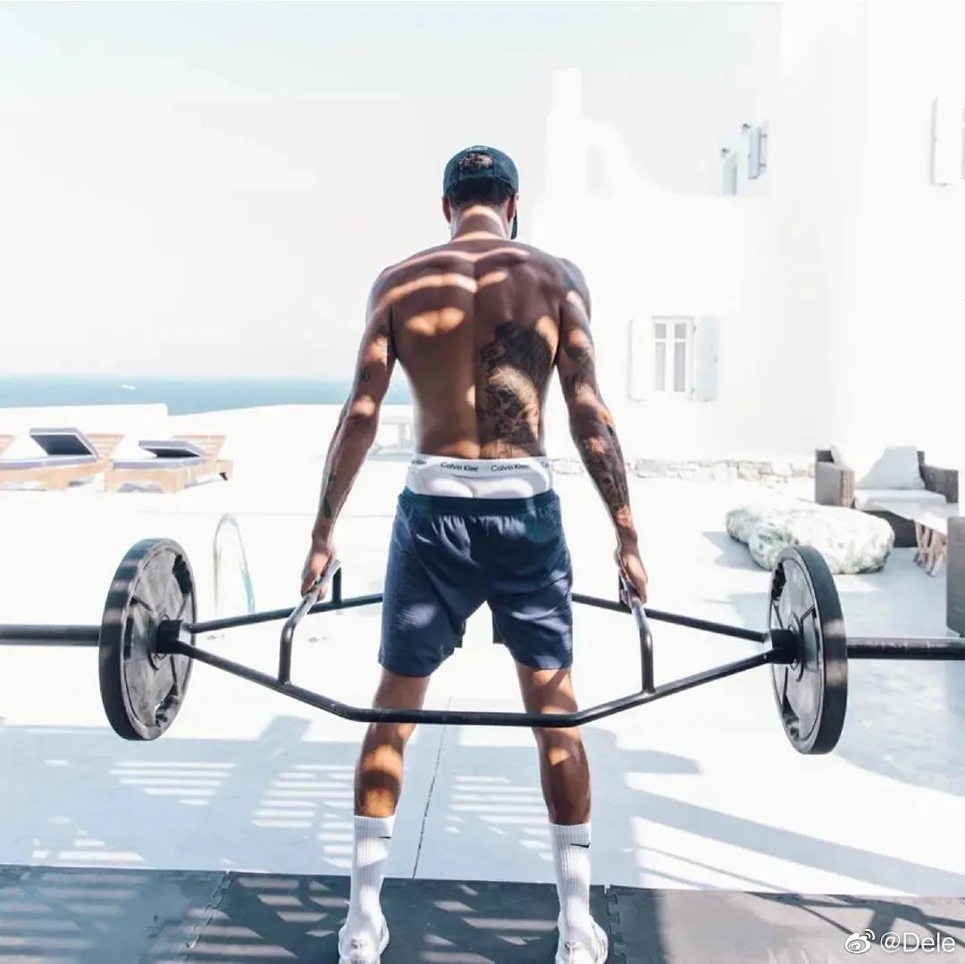 球星有大脚骨吗,球星也有温柔的一面