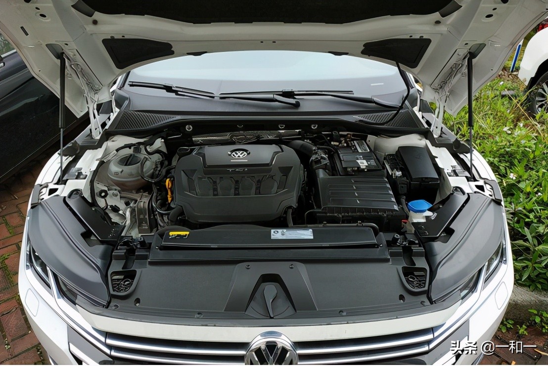 大众cc和奥迪a4l谁的后排空间大,大众cc和奥迪a4l怎么选