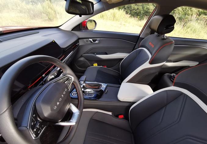 新宝骏rc-6有冷空调吗,新宝骏rc-6带自吸没