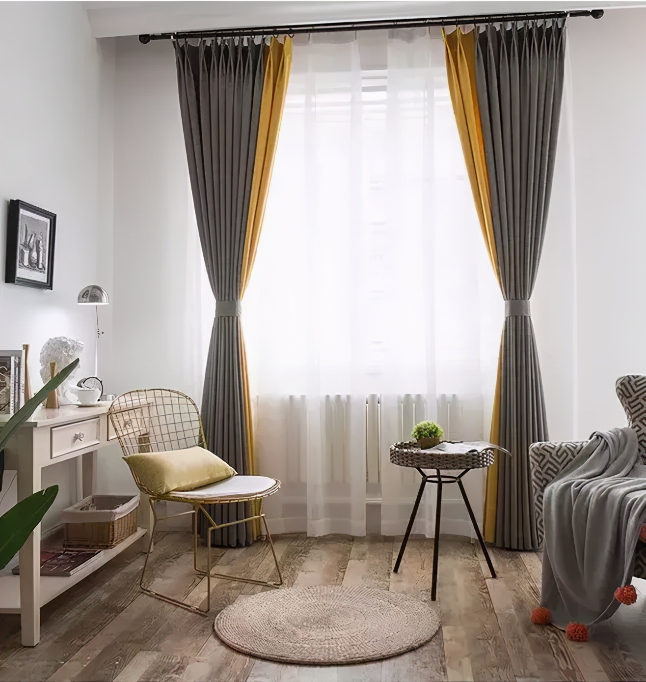 选窗帘要纯色的好还是拼接的好呢,选窗帘都比较在意哪些方面