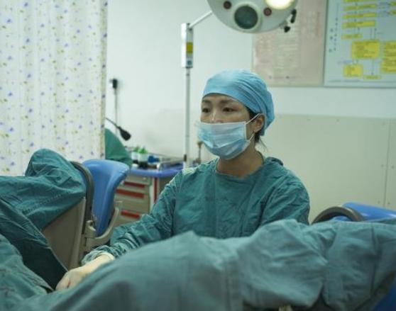 生孩子用力会不会拉粑粑,生孩子真的疼得受不了吗