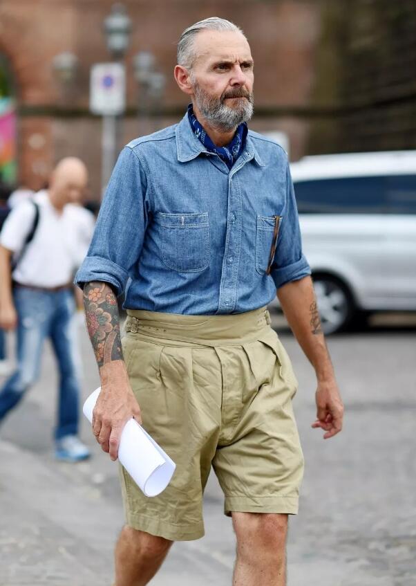 4分短裤军装男休闲,男士连帽工装短裤