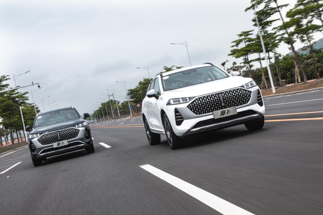 喝摩卡好还是开摩卡好,喝摩卡奶油咖啡