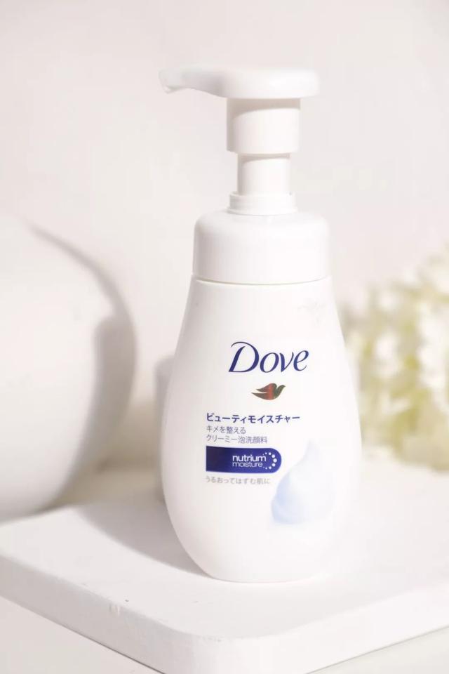 如何选择安全的洗面奶 (洗面奶该怎么选才好)