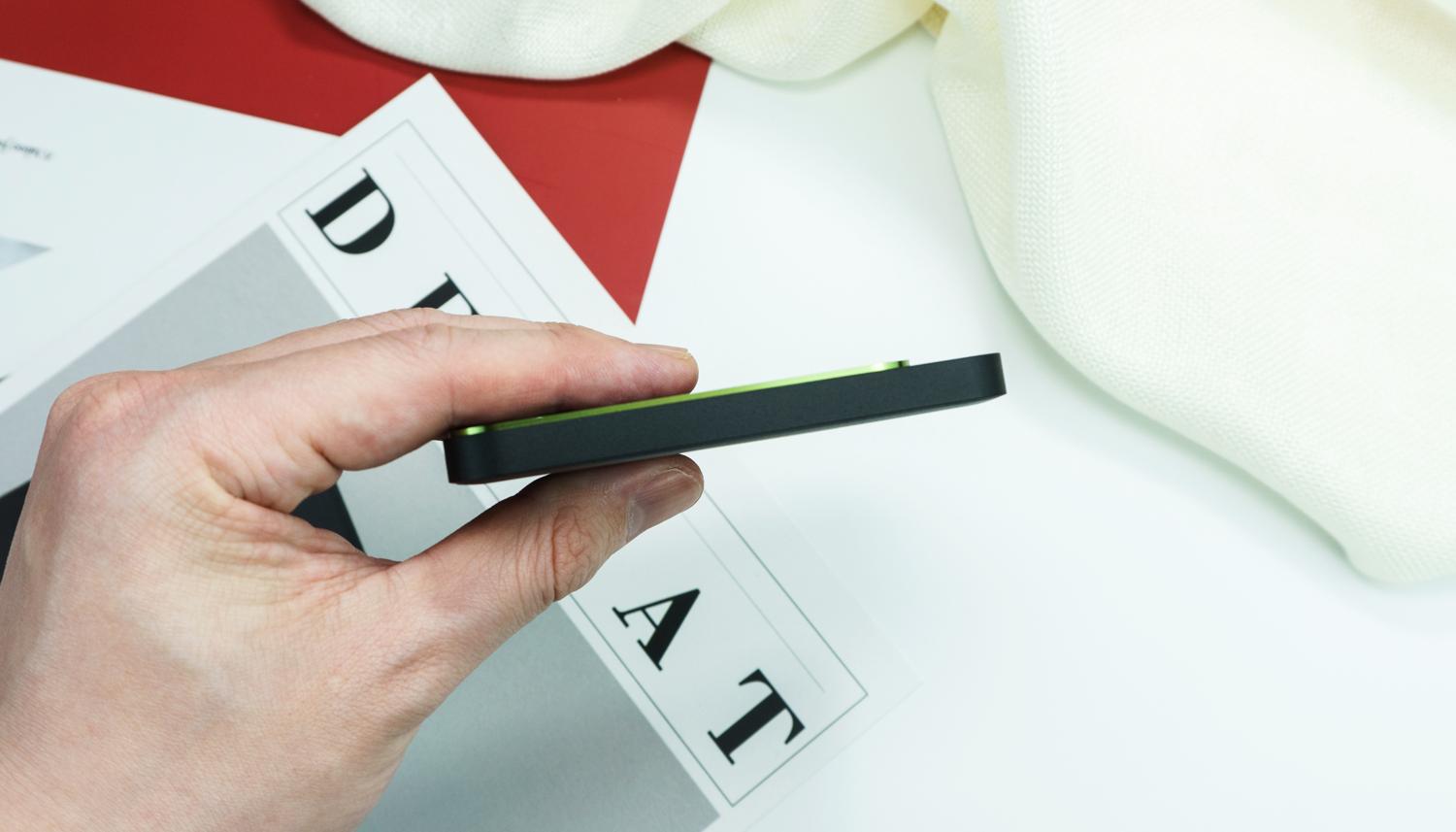 移动硬盘传输57mb每秒,移动硬盘读取只有400k