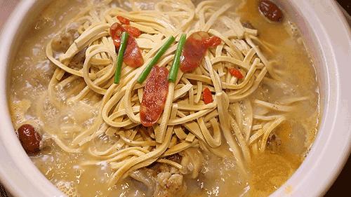 深夜重磅消息,深夜突发事件新闻