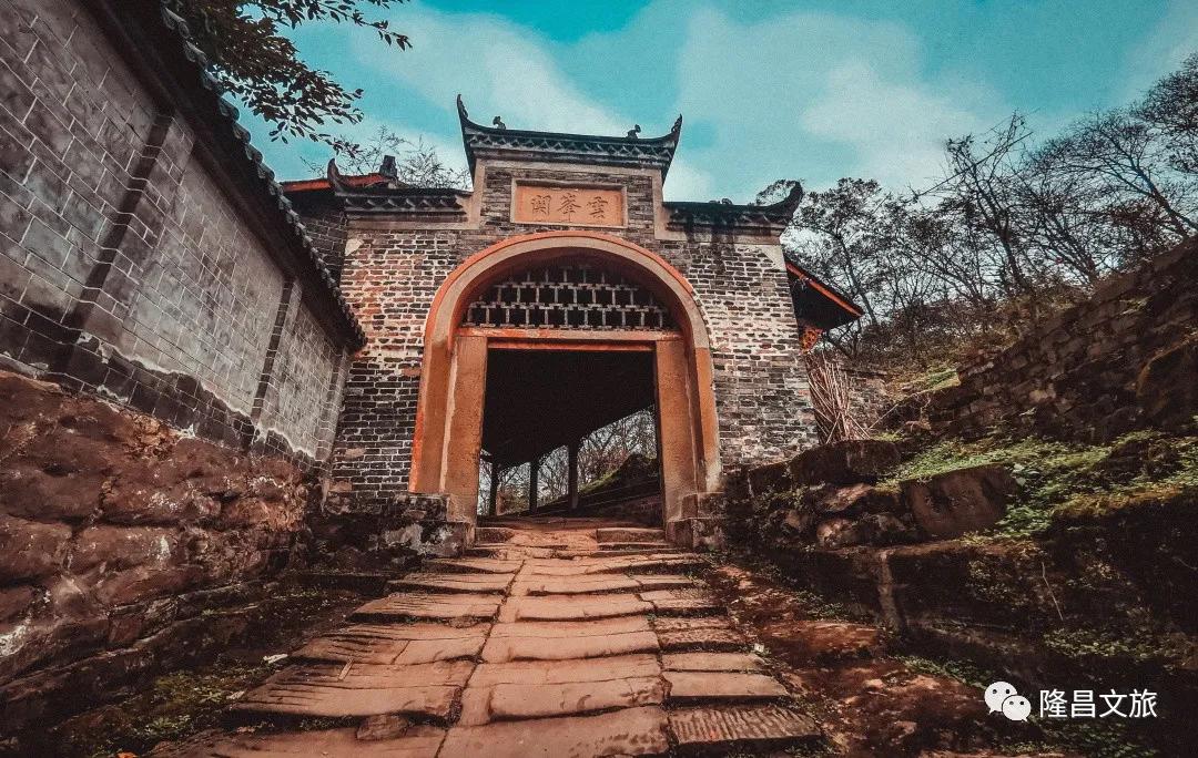 隆昌春光旅游攻略,春光正好多去户外活动