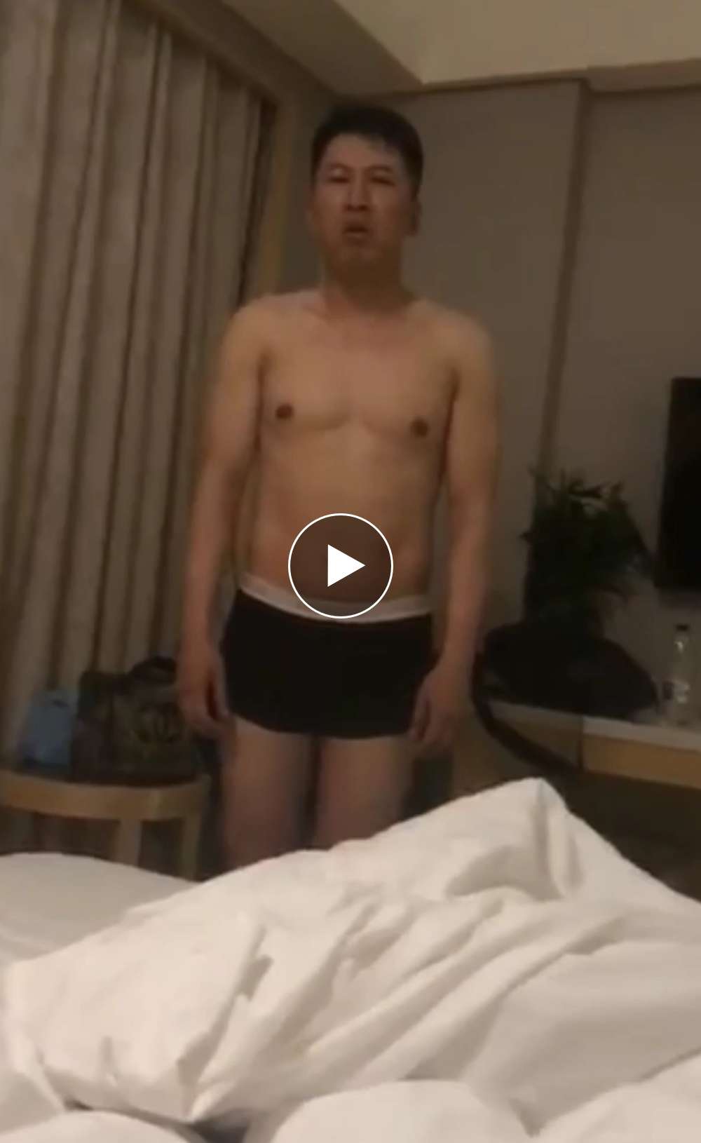 对于婚姻中女人的忠告,恋爱中女方出轨怎么解决