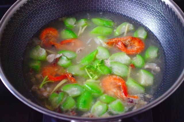 立秋多食用什么汤效果好,立秋清润止咳汤水