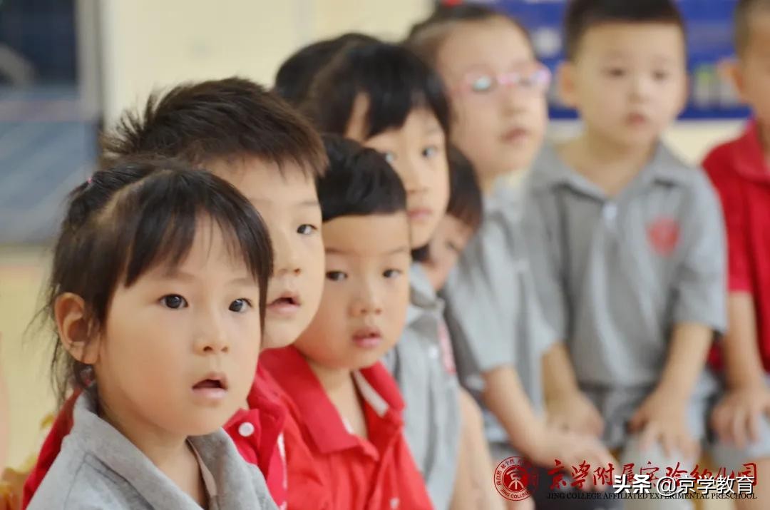 幼儿园庆中秋演绎不一样的活动,国庆与中秋节同庆幼儿园活动