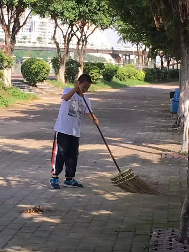 可怕现象全民富二代,当今社会最可怕的现象