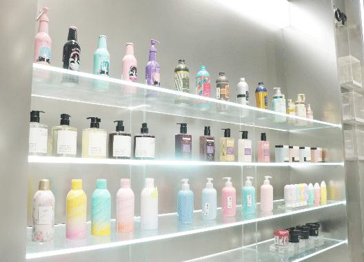 挤爆柳巷！排队才能进的ONLYWRITE终于开到太原了