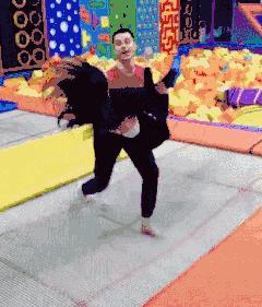 搞笑gif趣图哥们你是故意的吗,搞笑gif趣图我只想说卧槽