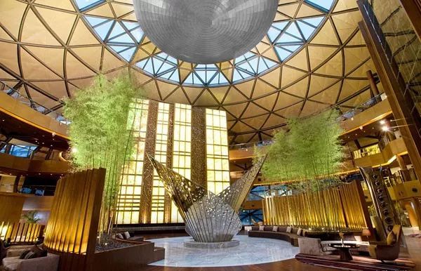 魔都一线江景酒店,魔都滴水湖酒店