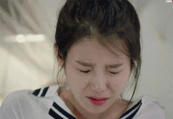 杨超越真人洋娃娃连衣裙,杨超越早期面试美得像个洋娃娃