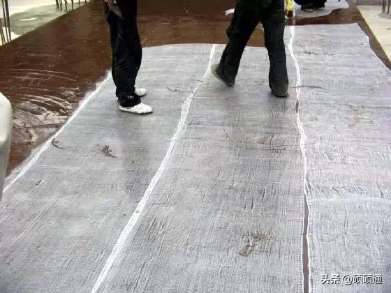 灞嬮潰闃叉按鍗锋潗鏂藉伐浠锋牸,灞嬮潰闃叉按鑷矘鍗锋潗鏂藉伐