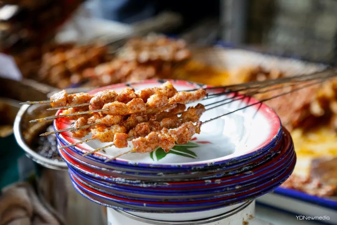 武汉人，等摘下口罩，我们一起去吃这50家店好吗？