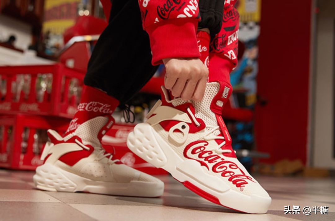 hm新款联名鞋,offwhite和匡威的联名鞋子