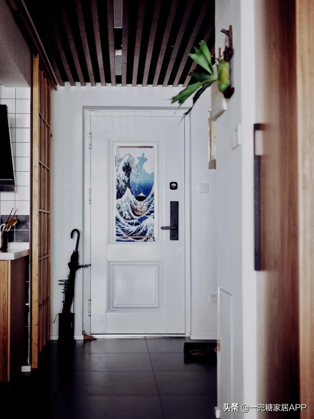 1.8米层高的房子,1.8米的个子住1.5米的房子