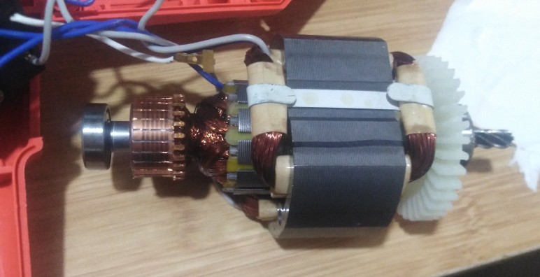 手电钻内部构造,手电钻的各组成部分图片