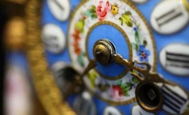 富玩表穷玩车玩乐器,富玩表穷玩车玩摄影