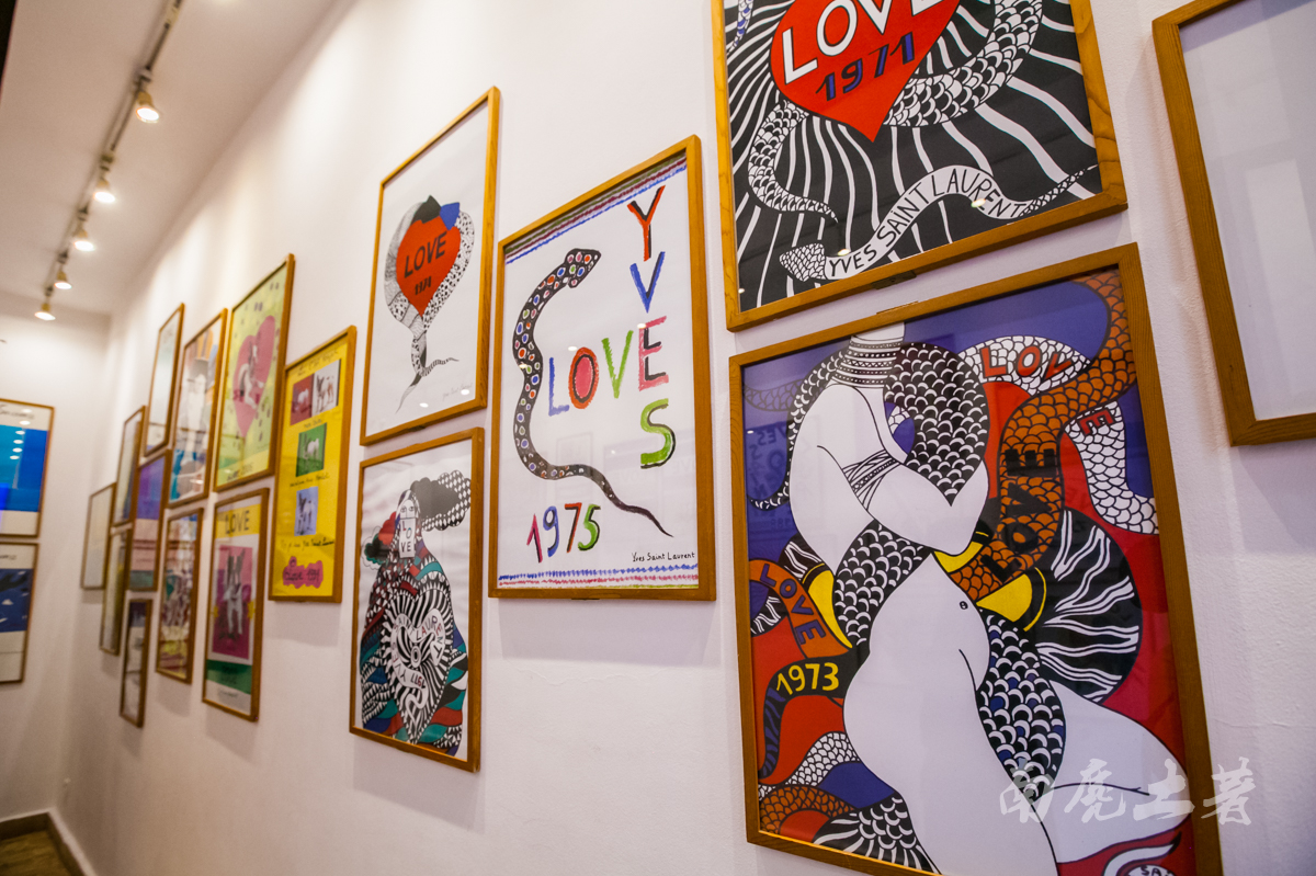 伊夫圣罗兰何时逝世,伊夫圣罗兰葬礼