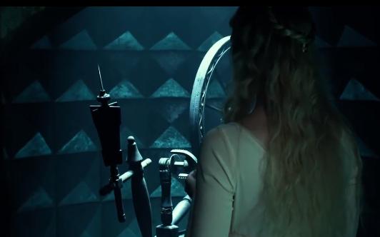 一见婆婆忘了娘《沉睡魔咒2》值得一看的傲娇老干妈怼婆婆