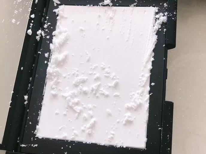 定妆粉粉饼定妆喷雾哪个效果好,colorkey珂拉琪hellokitty粉饼测评