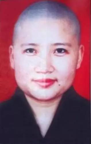 消失25年的李娜如今去哪了,李娜风头正盛时为何选择出家